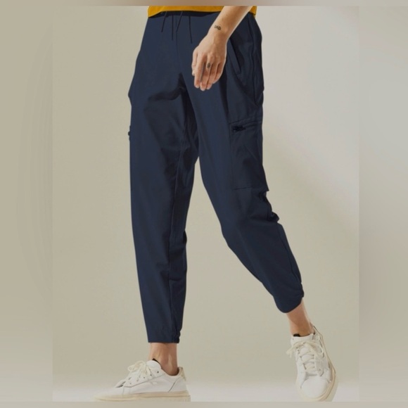 Athleta Venture Pants - Size 18 - NWT - navy - Picture 2 of 9